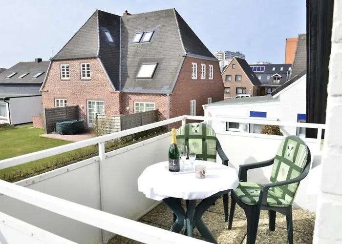 Appartement Strandnest 1 *